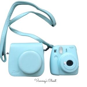 Fujifilm Instax Mini 9 Camera with Case - Light Blue